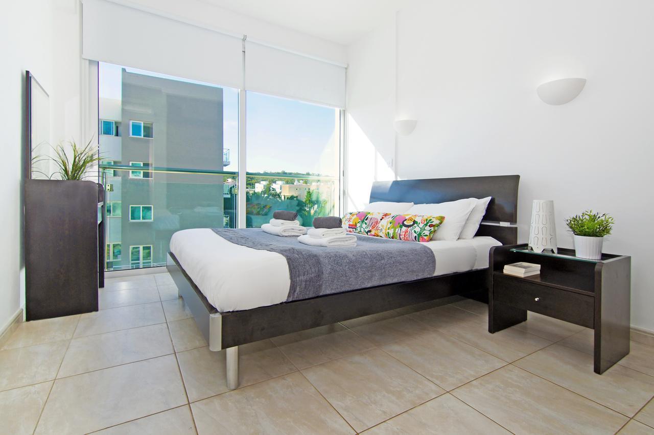 Amber - Coralli Beachfront Apartment Protaras Exterior photo